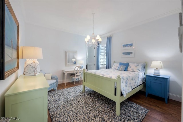 9010 Arrezo Ct, Naples, FL 34119 - bedroom featuring dark wood finished floors, a chandelier, and crown molding