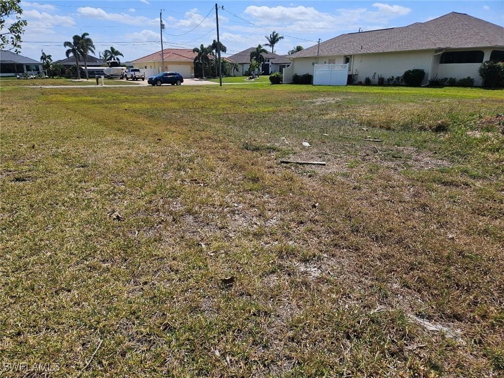 130 SW 39th Pl, Cape Coral, FL 33991