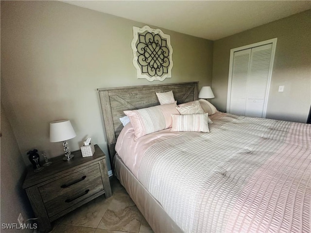 11460 Caravel Cir Unit 5009, Fort Myers, FL 33908 - bedroom featuring a closet