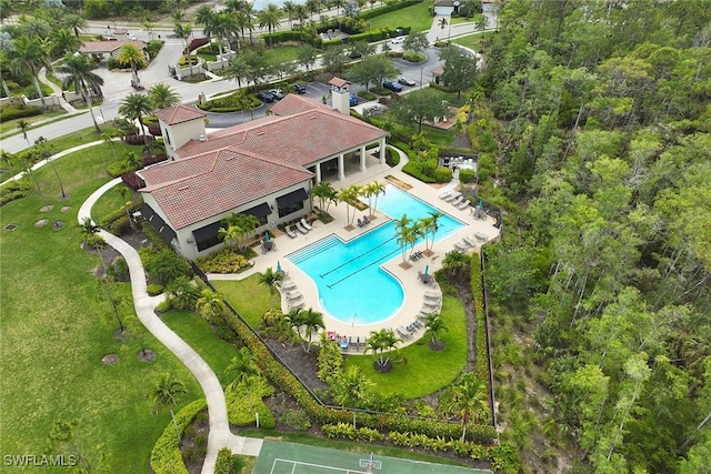 4551 Tamarind Way, Naples, FL 34119 - bird's eye view of a pool area