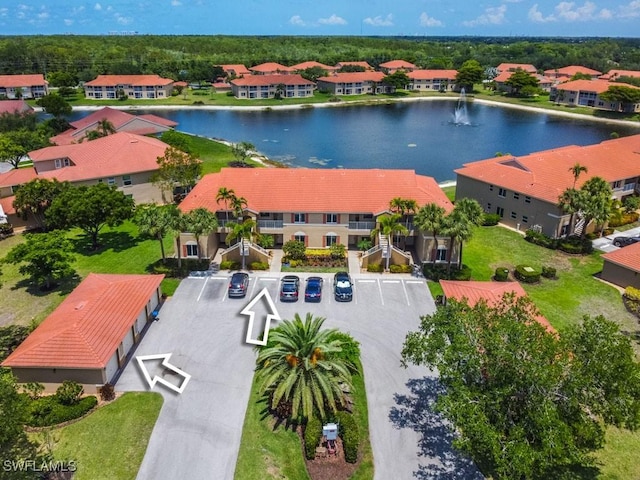 6900 Huntington Lakes Cir Unit 102, Naples, FL 34119 - bird's eye view of a large body of water