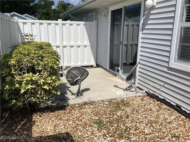 14598 Sagamore Ct, Fort Myers, FL 33908 - view of patio