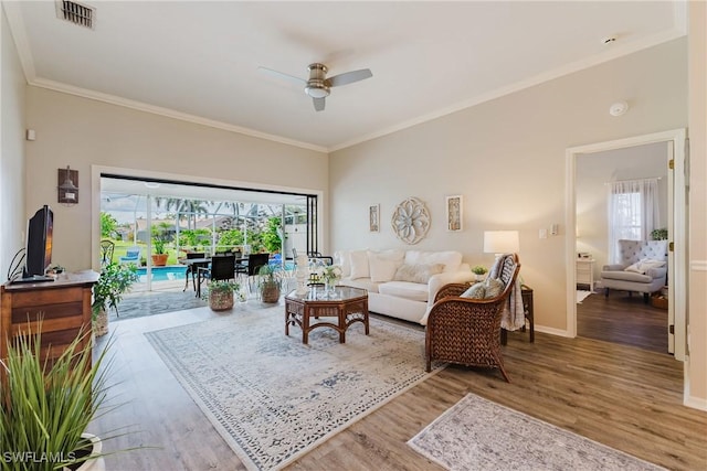 8866 Banyan Cv, Fort Myers, FL 33919 - photo 4