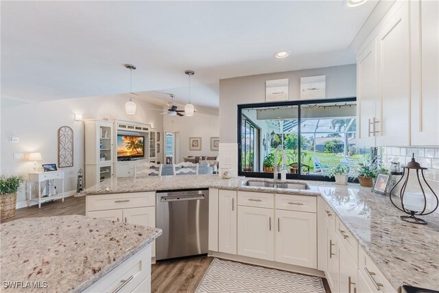 8866 Banyan Cv, Fort Myers, FL 33919 - photo 11