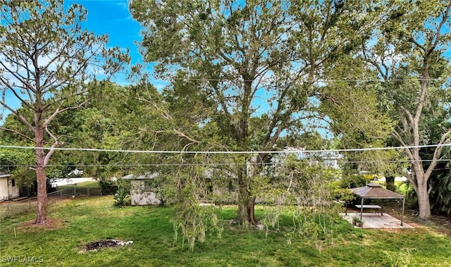 13820 2nd St, Fort Myers, FL 33905 - view of green lawn featuring a gazebo
