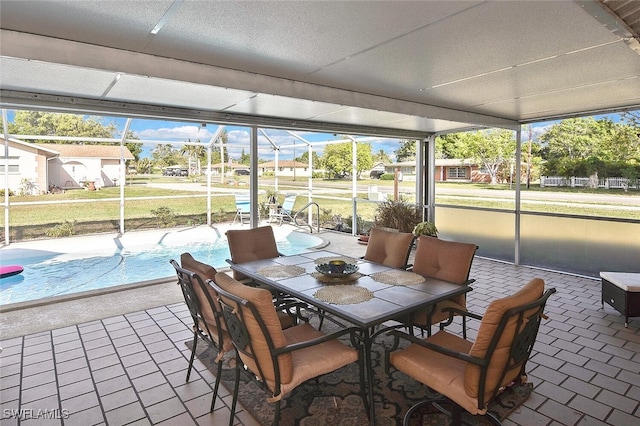 19006 Flamingo Rd, Fort Myers, FL 33967 - sunroom with outdoor dining space