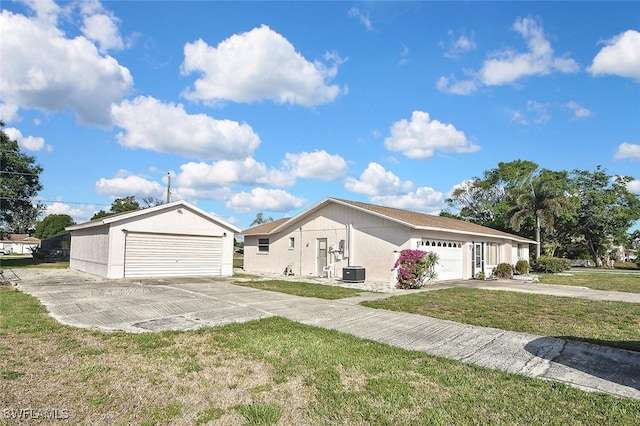 19006 Flamingo Rd, Fort Myers, FL 33967 - single story home featuring an outdoor structure, a front yard, and central AC