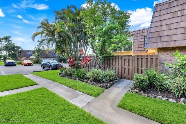 1501 Park Meadows Dr Unit 3, Fort Myers, FL 33907 - view of yard