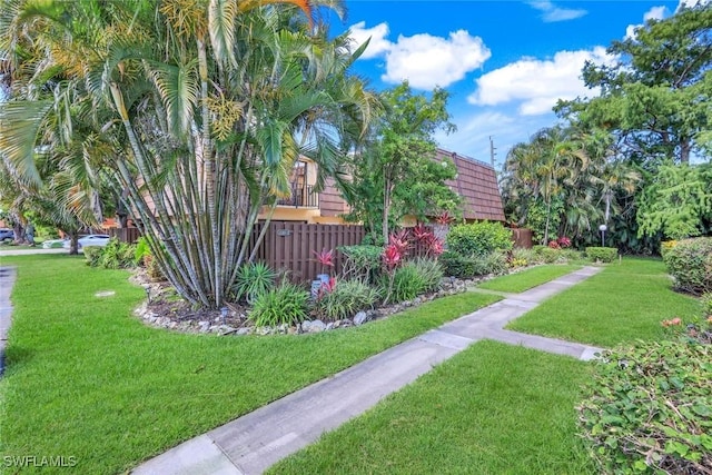 1501 Park Meadows Dr Unit 3, Fort Myers, FL 33907 - view of yard