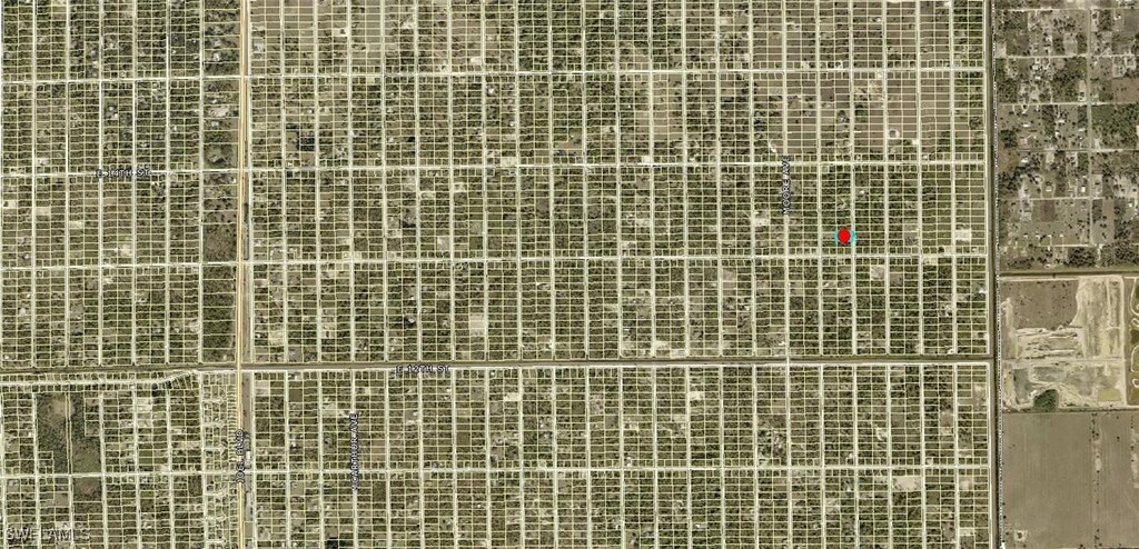 1305 Wells Ave, Lehigh Acres, FL 33972