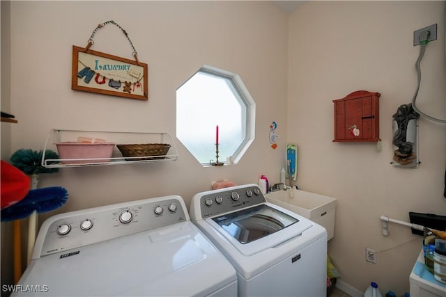 1115 Comet Ave, Labelle, FL 33935 - washroom with washing machine and clothes dryer