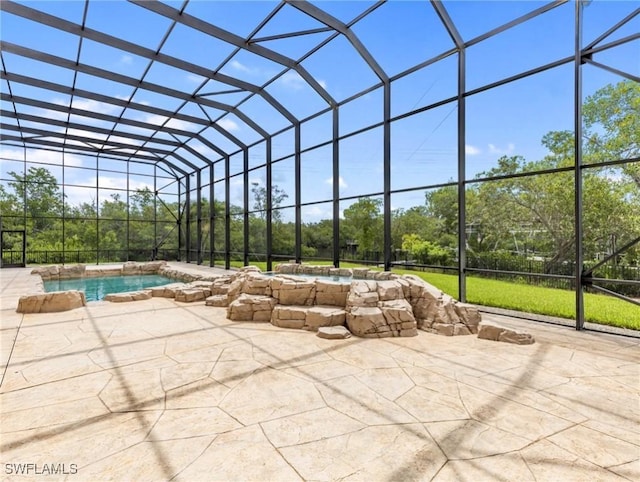 18251 Parkridge Ct, Fort Myers, FL 33908 - swimming pool with a lanai and a patio area