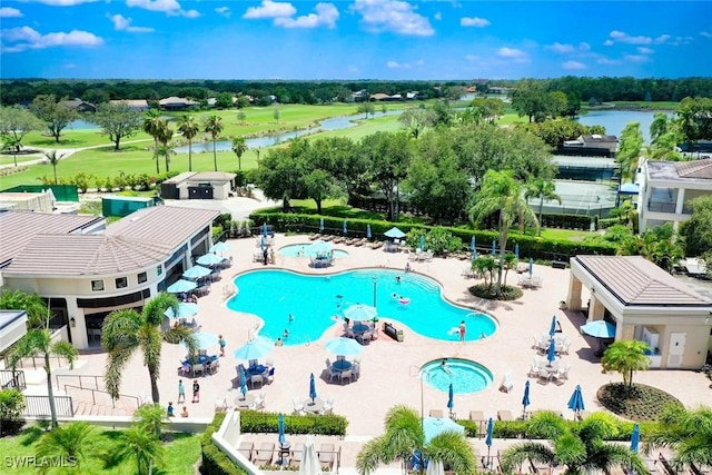 646 Vintage Reserve Cir Unit 4D, Naples, FL 34119 - aerial view of a pool area and a large body of water