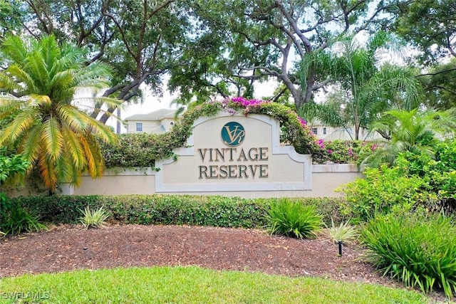 646 Vintage Reserve Cir Unit 4D, Naples, FL 34119 - view of community / neighborhood sign