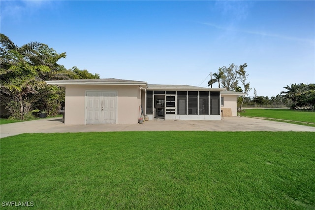 14260 Mcgregor Blvd, Fort Myers, FL 33919 - rear view of property with a sunroom, a yard, and stucco siding