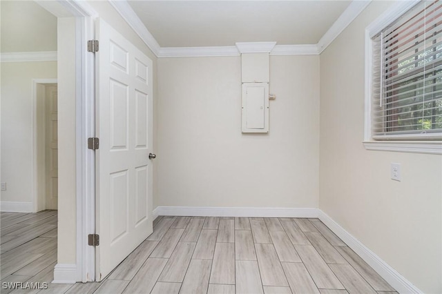 1400 Billie St, Fort Myers, FL 33916 - spare room with wood finish floors, crown molding, and baseboards