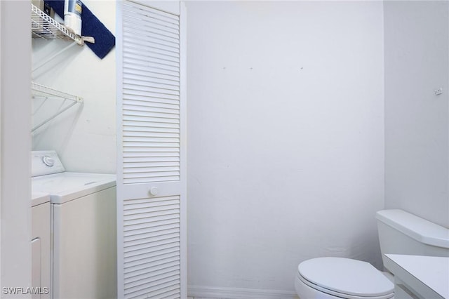 27910 Hacienda E Blvd Unit 201B, Bonita Springs, FL 34135 - washroom with washer and dryer