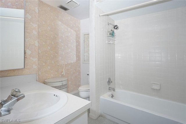 27910 Hacienda E Blvd Unit 201B, Bonita Springs, FL 34135 - full bath featuring toilet, vanity, and shower / bathtub combination