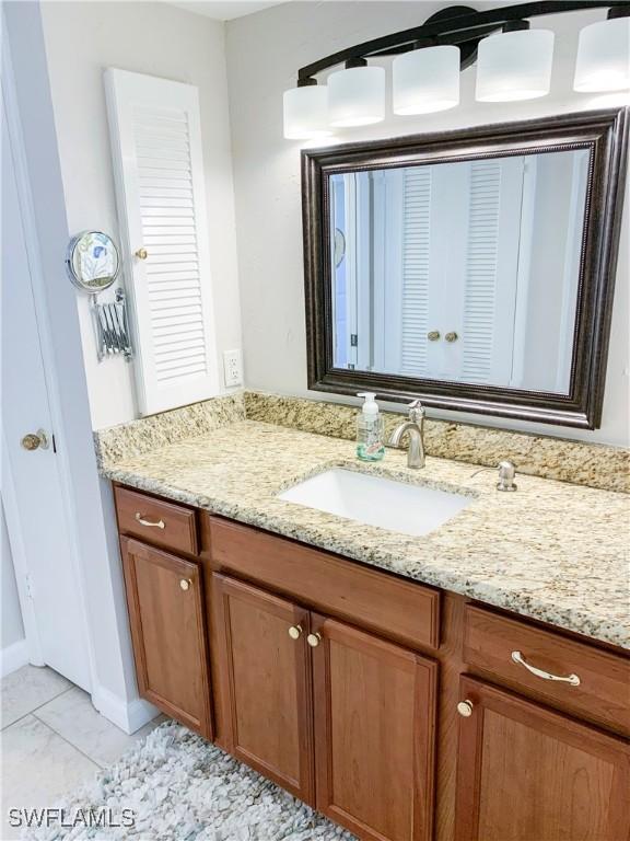 13511 Stratford Place Cir Unit 305, Fort Myers, FL 33919 - bathroom with vanity