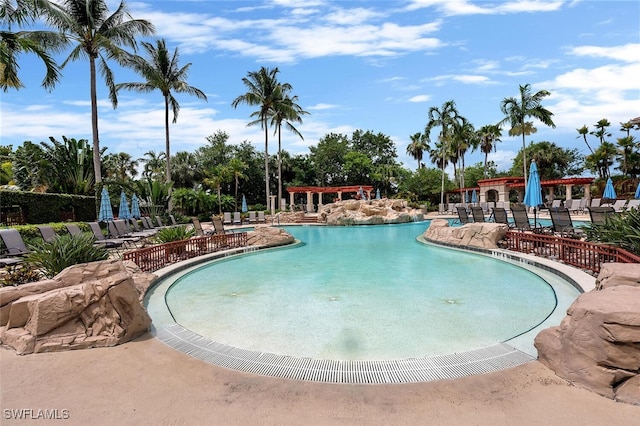 28686 San Galgano Way, Bonita Springs, FL 34135 - community pool with a patio area