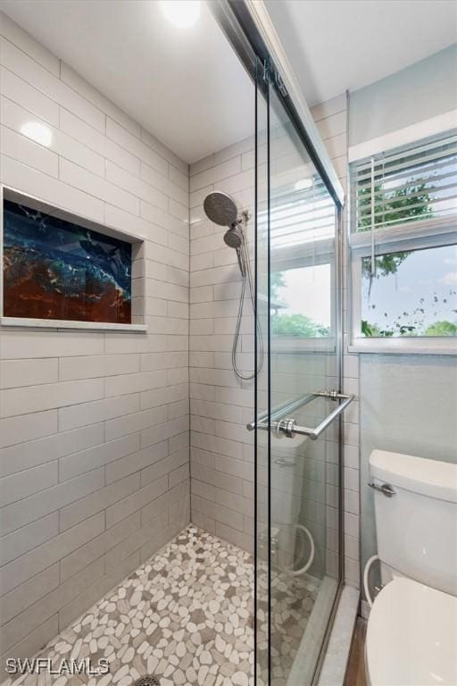 13951 Rod And Gun Club Rd, Fort Myers, FL 33913 - full bath featuring a shower stall and toilet