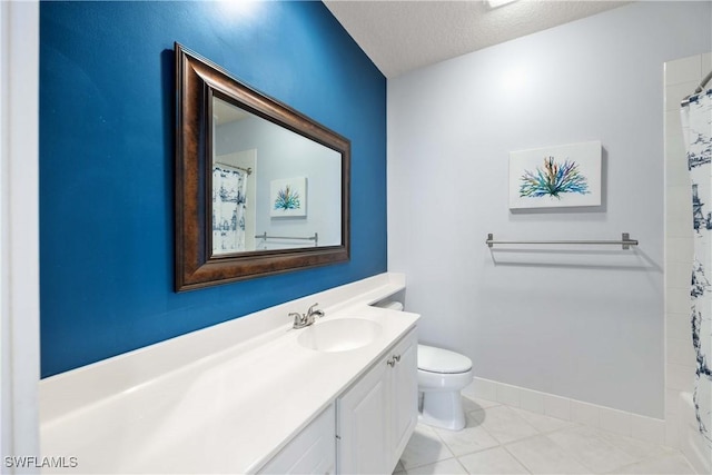 5831 Cove Cir Unit 6, Naples, FL 34119 - full bath featuring vanity, toilet, a textured ceiling, baseboards, and tile patterned flooring