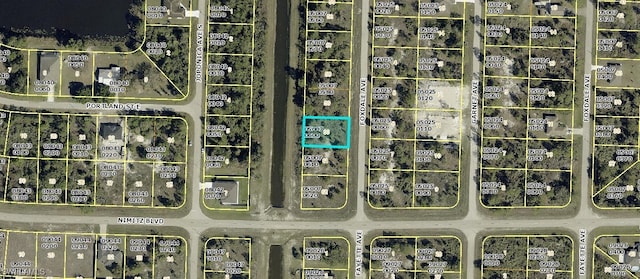 905 Foxdale Ave, Lehigh Acres, FL 33974