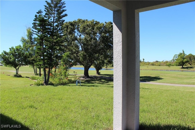 1530 NW 25th Ave, Cape Coral, FL 33993 - view of green lawn