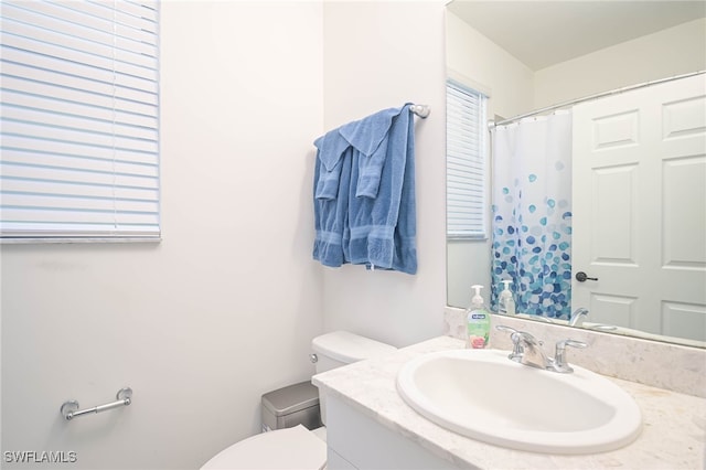 5536 Morino Way, Ave Maria, FL 34142 - full bath featuring vanity, toilet, and curtained shower