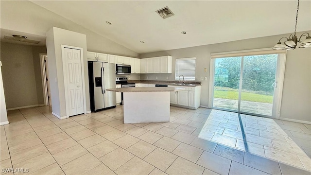 528 Peerless Cir, Lehigh Acres, FL 33974