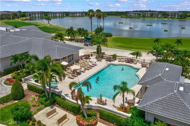 10350 Washingtonia Palm Way Unit 4234, Fort Myers, FL 33966 - community pool with a water view and golf course view