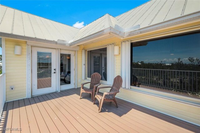 654 Sea Oats Dr, Sanibel, FL 33957 - view of deck