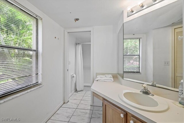 9652 Windsor Gardens Ln Unit 105, Fort Myers, FL 33919 - photo 8