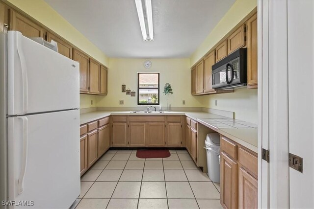 9652 Windsor Gardens Ln Unit 105, Fort Myers, FL 33919 - photo 33
