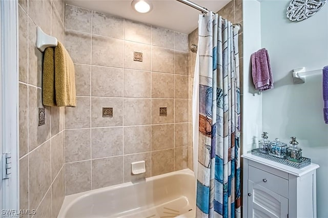 9232 Aviano Dr Unit 102, Fort Myers, FL 33913 - full bathroom with shower / bath combo with shower curtain
