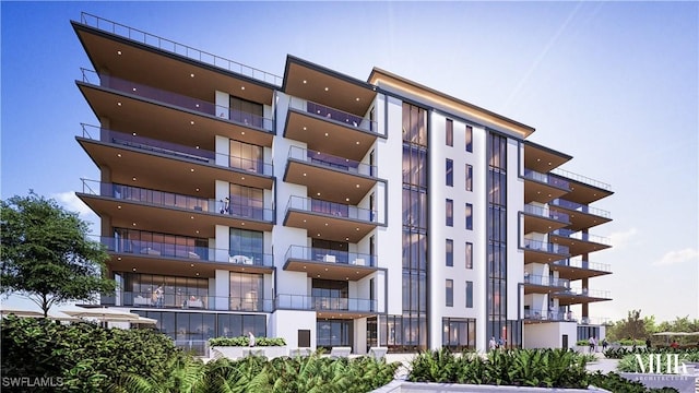 750 Goodlette-Frank Rd N Unit 301, Naples, FL 34102 - view of apartment building / complex