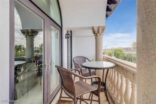 900 5th Ave S Unit 302, Naples, FL 34102 - view of balcony