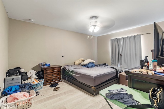 3309 19th St W, Lehigh Acres, FL 33971 - bedroom featuring light wood-type flooring and ceiling fan