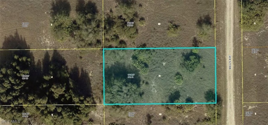 1617 Wells Ave, Lehigh Acres, FL 33972