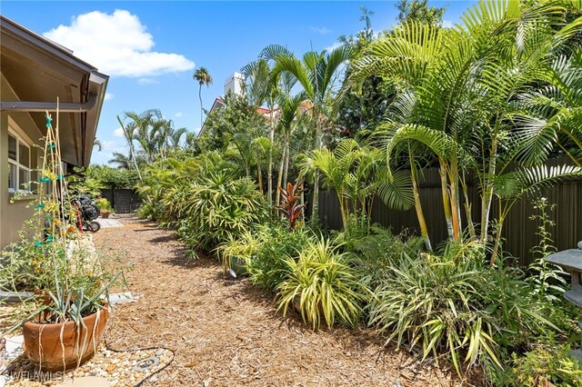 5631 Shaddelee Ln W, Fort Myers, FL 33919 - photo 27