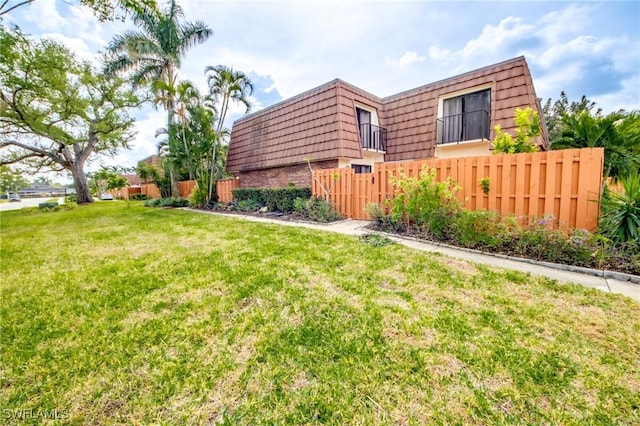 1464 Park Shore Cir Unit 2, Fort Myers, FL 33901 - view of yard