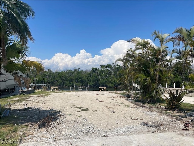 99 Blackbeard Way, Fort Myers Beach, FL 33931 - view of yard