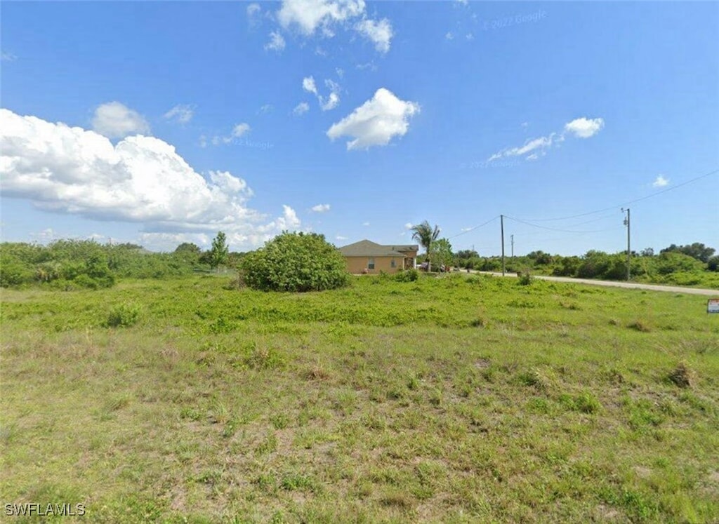 340 Pomona St, Lehigh Acres, FL 33974