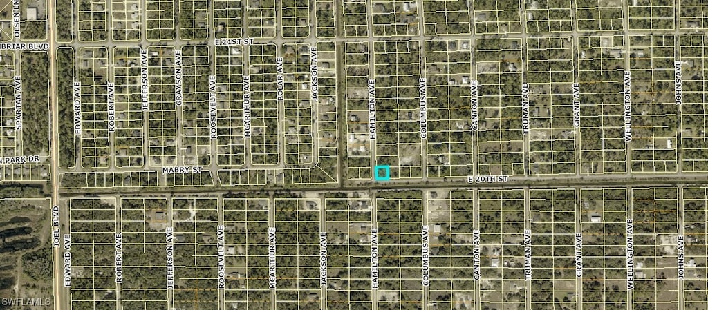 3001 20th St E, Alva, FL 33920