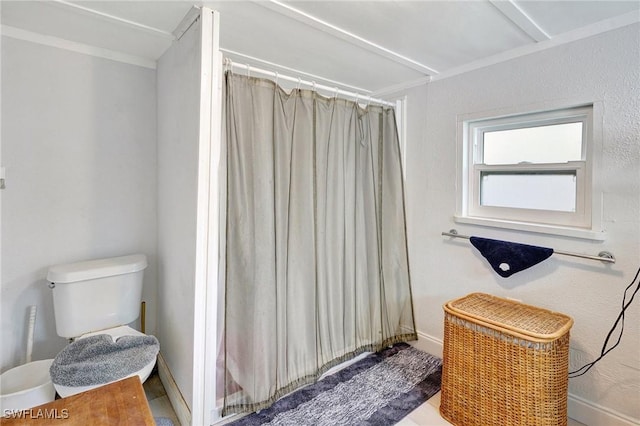2153 Twin Brooks Rd, North Fort Myers, FL 33917 - bathroom featuring toilet and a shower with shower curtain