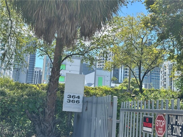 364 SW 11th St, Miami, FL 33130 - photo 10
