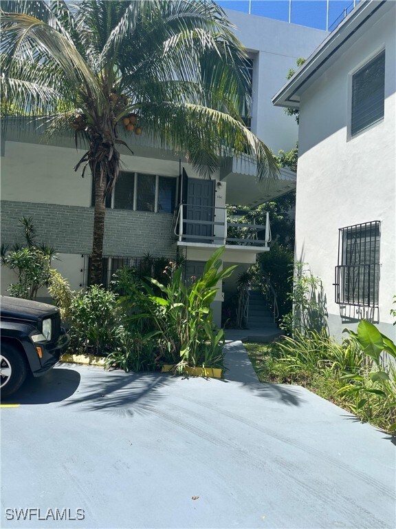 364 SW 11th St, Miami, FL 33130 - photo 19