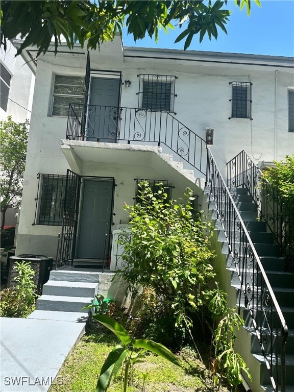 364 SW 11th St, Miami, FL 33130 - photo 45