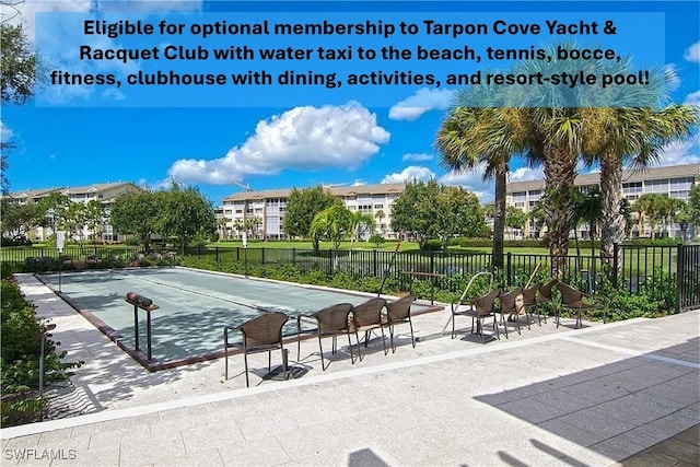 1300 Venetian Way, Naples, FL 34110