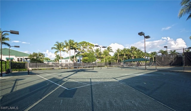 430 Cove Tower Dr Unit 501, Naples, FL 34110 - view of tennis court